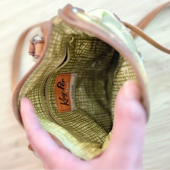 Fossil keyper purse floral design - Picture 3 of 4